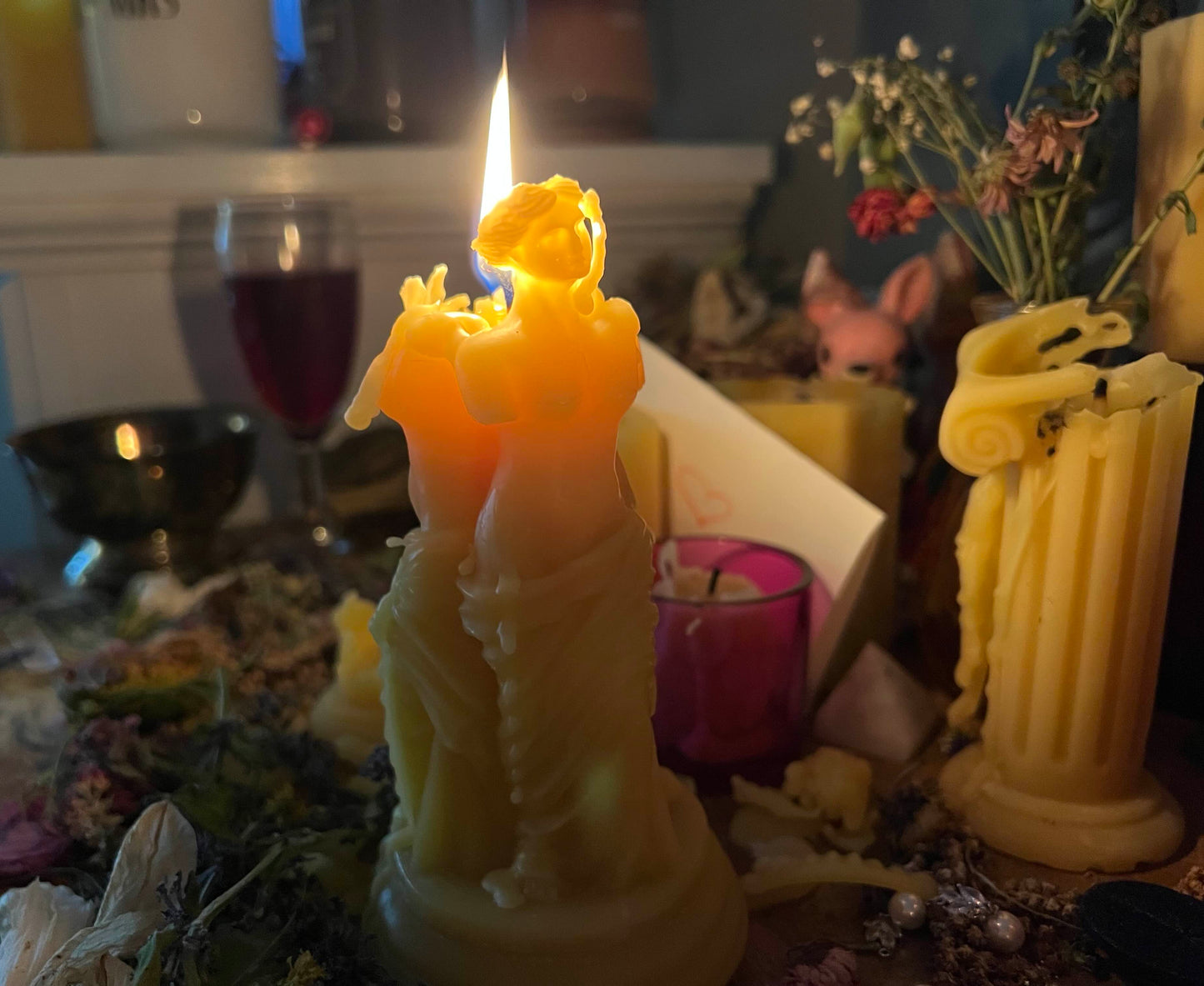 Trimorphos Goddess Candle